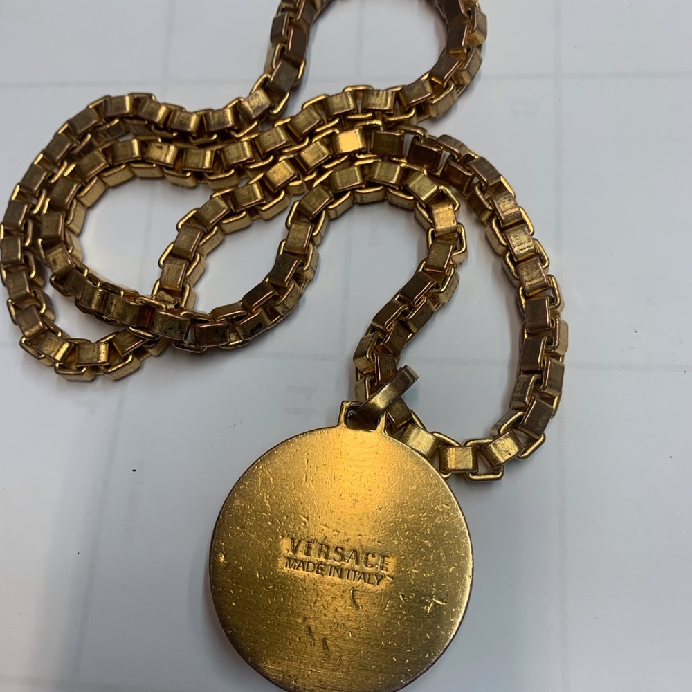 Versace chain - Picture 4 of 6